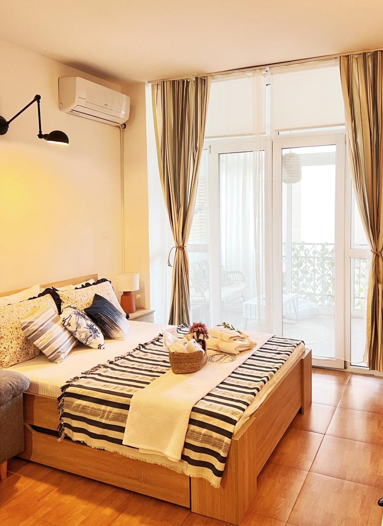 Luna House Budva Exterior foto